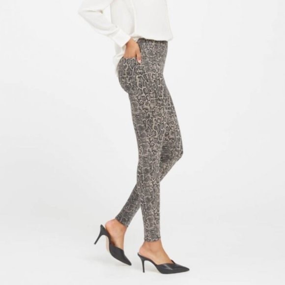 Spanx Jean-ish Ankle Leggings in Taupe Snakeskin Sz M - Picture 2 of 11